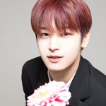 <b>이주연</b> 얼굴봐라...