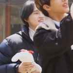 [NCT즌] 엔라 토끼인형 어디꺼<b>인지</b> 아시는 분..