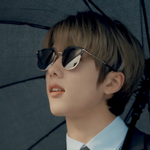 [NCT즌] <b>박지성</b> 어떻게 턱이랑 코가 저래?
