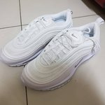 [꼭조언부탁] 이거 세탁소에서 세탁사고 맞지요? 도와주세요