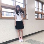 한복교복 이런색에 핏이였으면 <b>찬성</b>했다