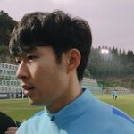 너네 찐친이 미국가면 어칼꺼냐