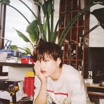 카이 이 사진 <b>출처</b> 아는 사람 있어?