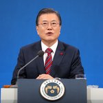 문 대통령 “윤석열은 문재인 정부 검찰총장··‘추·윤 갈등’ 국민께...