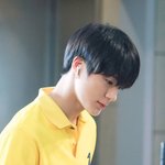 얘들아 아이돌하고 결혼하려면 <b>진지</b>하게 뭐행함