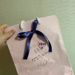 쓰레기선물 주는 친구