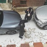 키 180 넘는 남자 둘이서 이러고 논<b>대요</b>