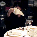 정국이 피자<b>도우</b> 돌리는 거나 보고 가