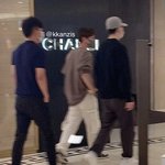 <b>변백현</b> 머리 개작아