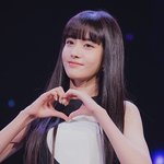 [댓글부탁해] 스테이씨 <b>윤</b>이랑 유깻잎 닮지않음?