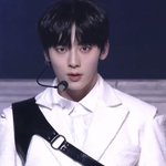 황민현 미쳤다