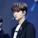 [트레저] <b>지훈이</b> 이거 삐진 강아지 같음ㅜㅋㅋㅋㅋㅋㅋㅋ
