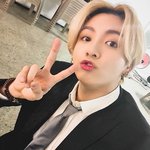 금발 <b>정구</b>기 셀카