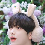맨날 귀여운 <b>수빈</b>이 근데 이제 팬싸템을 곁들인.