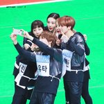 [NCT즌] 해옐은 어깨 <b>동무</b>도 있다궁