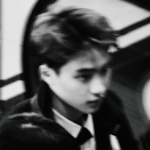 흑백의 엑소를 <b>제법</b> 사랑하는편