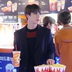 우리 영화관에서<b>카라멜</b>맛팝콘먹으면서손잡았었잖아제노야왜날무시하는거냐님