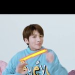 [TXT] 어머뿔자 뮤비보다가 멈췄는데
