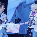 [위너] 송민호 사진좀 찾아주라..