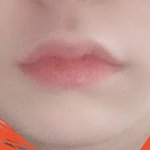 [댓글부탁해] 나 입술 너무 스트레슨데