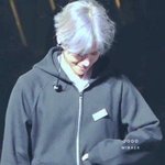 백현이 <b>복근</b>