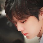 <b>세레나데</b> 연습하게 할 男돌