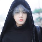 어떻게 김영훈은 그 얼굴에 <b>오타쿠</b>일까