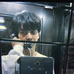 드디어 넷플 <b>돈값</b>한다