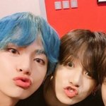 [모두드루와] 방탄 뷔정국 투샷 얼굴합 모음.<b>jpg</b>