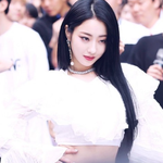 <b>여자</b>애들아 경리 닮은 남자 어때