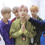 [NCT즌] 얘들아 즐거워보이는 <b>와중</b>에 미안한데