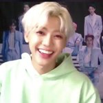[NCT즌] 젤 빡치는 이유: 저기서 <b>모자</b>만 벗기고 고데기만 해도