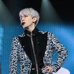 백현 이 <b>폰</b><b>카</b> 쩐다