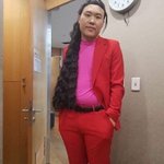 엑소 <b>러브샷</b> 카이