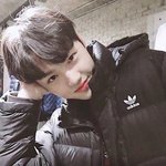 [트레저] 같은 포즈 다른 <b>느킴</b>