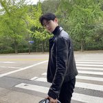 차은우 존ㄴ나 거울볼때 뭔<b>생각들</b>까