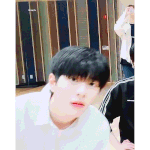 빌런이 잘생긴 아이돌 이간질해봤자 <b>타격</b> 없어
