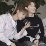 [NCT즌] 공식<b>석상</b>에서 연하가 기대는데 사석에선