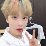 [NCT즌] 근데 해찬이 <b>이셀카</b>는 진심 어떻게 이렇게 찍은걸까