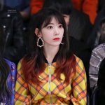 [댓글부탁해] 얘들아 교복 <b>셔츠</b> 크게