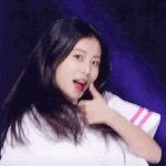 강혜원 대체 왜 <b>표정</b>으로 까인거임?