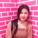 세 <b>명이</b> 닮지 않음?