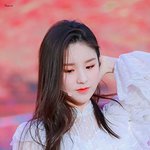 맑고 진한 비주얼 <b>여</b><b>돌</b>