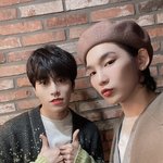 팬들 눈물샘 터지게 한 남돌 굿즈