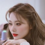 눈 화장 안해도 당당할 듯한 <b>여</b><b>돌</b>