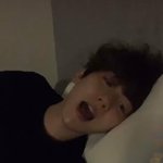 백현이 <b>검정</b>색 옷 진짜 많이 입네