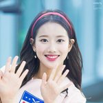 [추반] 너희는 머리 주로 어떻게 하고 <b>다님</b>?