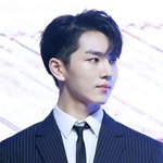[펜타곤] 돌아댕기다가 주운건데