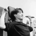전정국 <b>힘들</b>때 웃는거 금지해야함