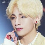 누가 김태형 웜톤보단 쿨톤이라고 했는데